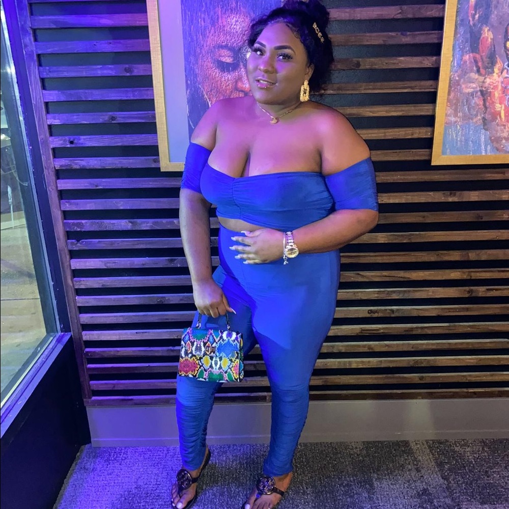 Blue 2 piece crop top and pants set